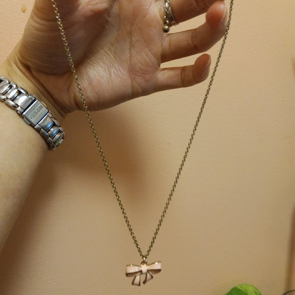 Pink Bow Necklace - Picture 3 of 3